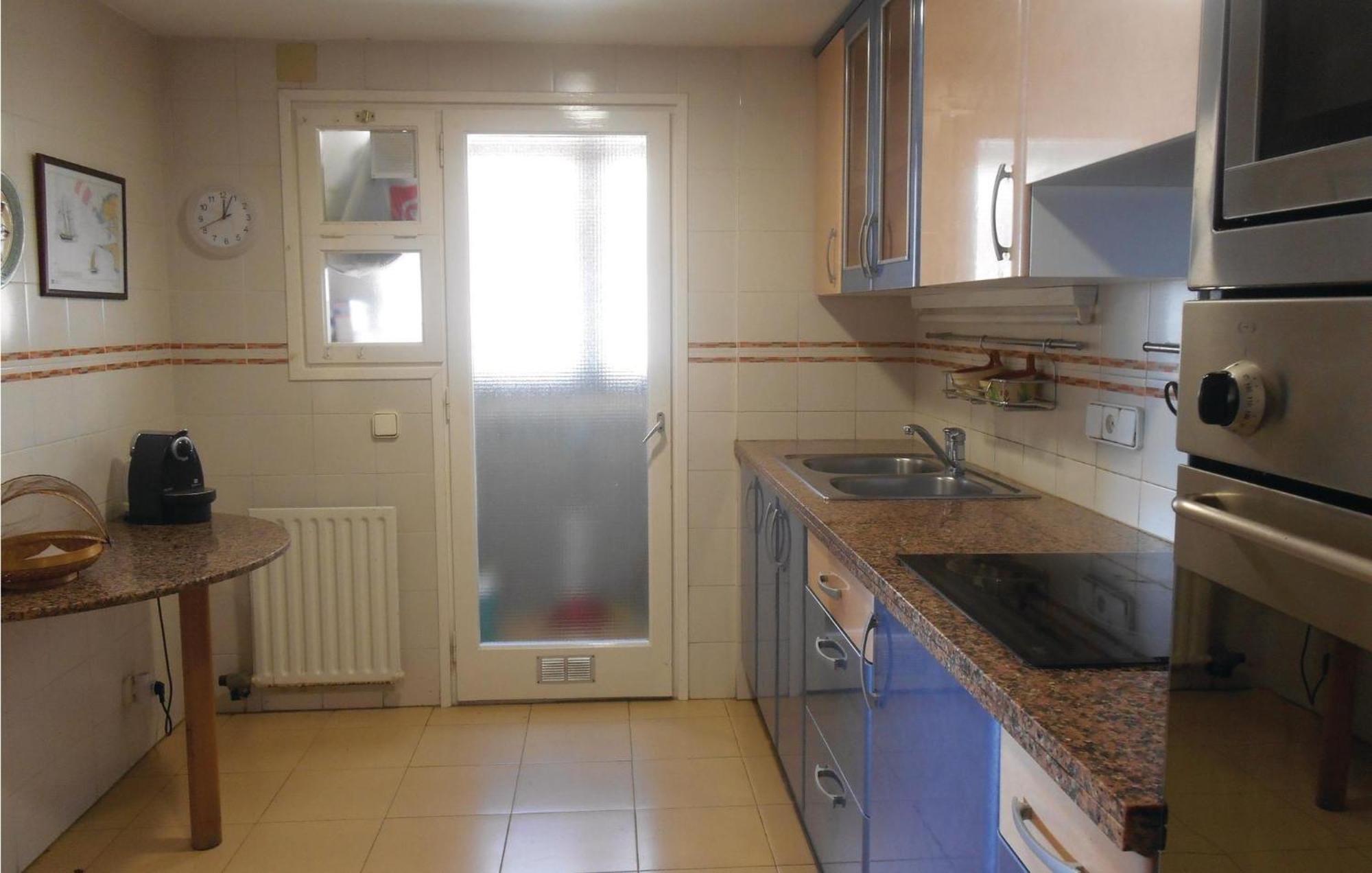 3 Bedroom Gorgeous Apartment In Tossa De Mar Exterior photo