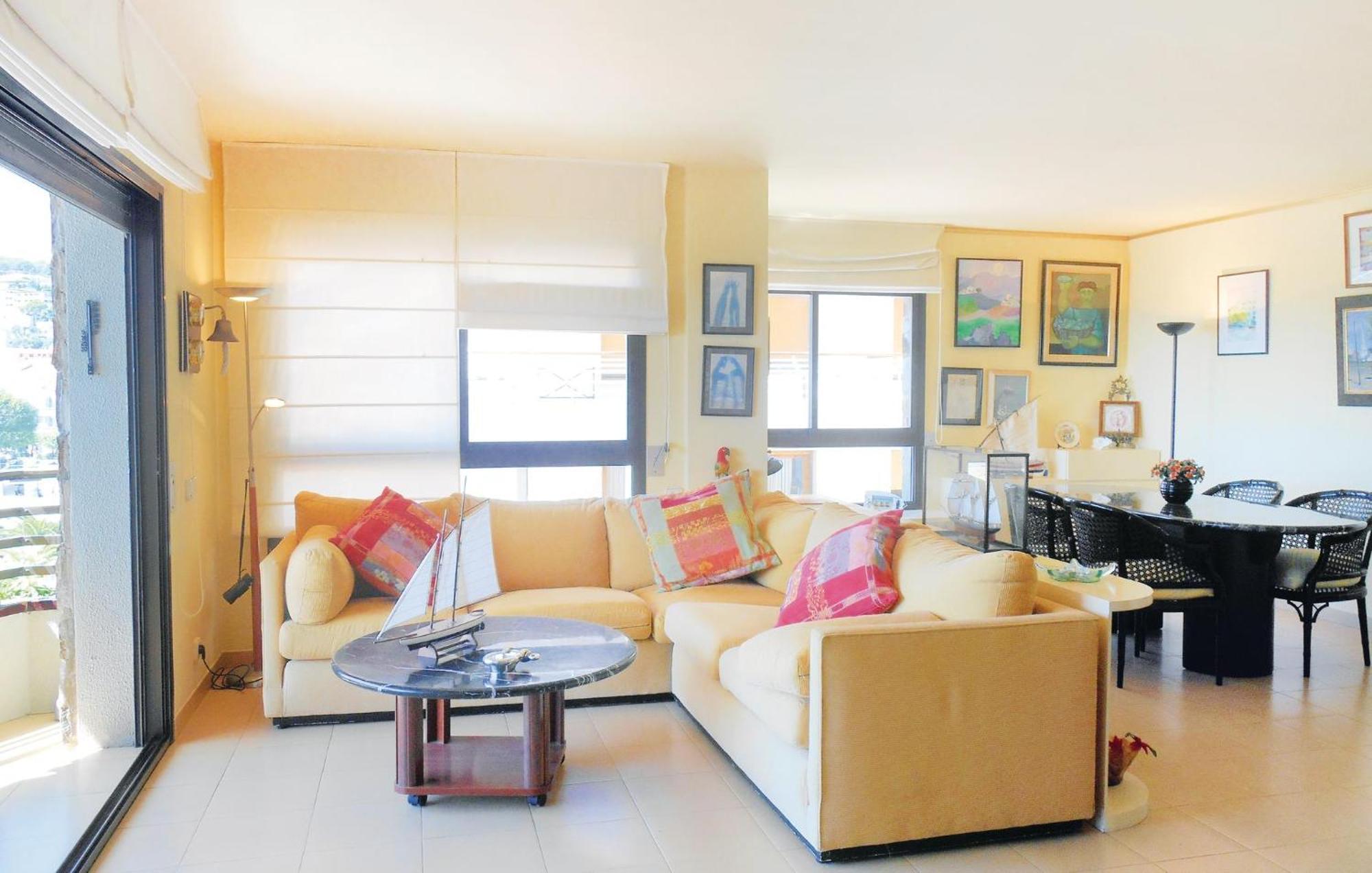 3 Bedroom Gorgeous Apartment In Tossa De Mar Exterior photo